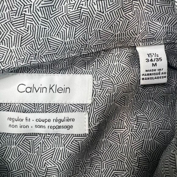 Calvin Klein Regular Fit Performance Non Iron Dress Shirt Mens 15.5 34/35 Cotton - Picture 4 of 10